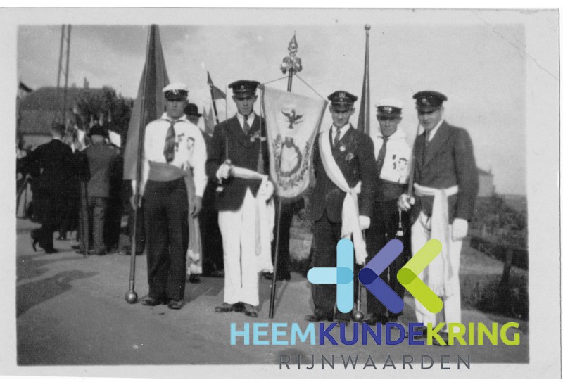 1932-0174 (2)